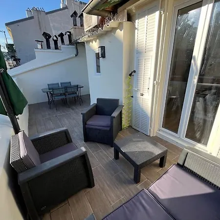 Terrasse Calme Et Centrale A 2 Pas De La Promenade Appartement *